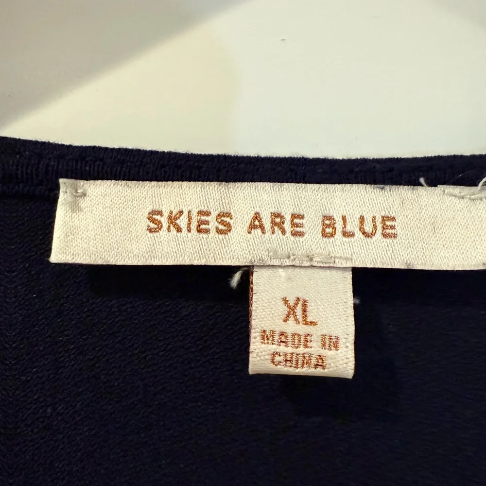 Skies Are Blue Dark Blue Embroidered Blouse - Picture 3 of 4